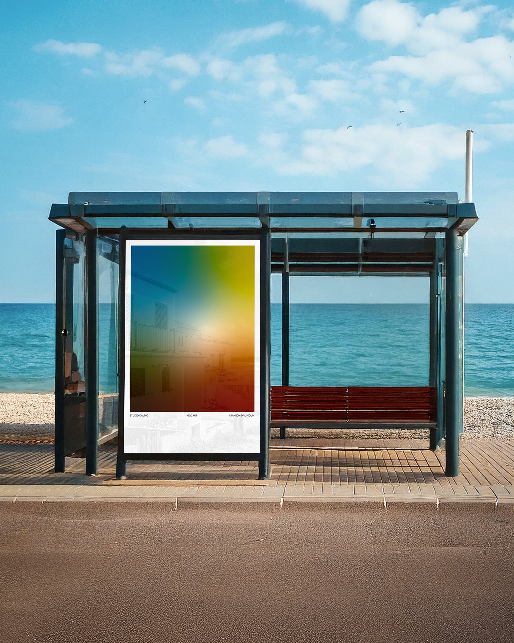 MOCKUP - POSTER BUS STOP SEA